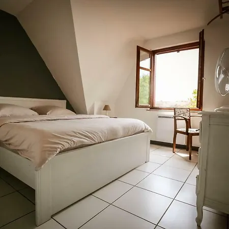 Apartment Chez Charlotte Place Haslinger Colmar