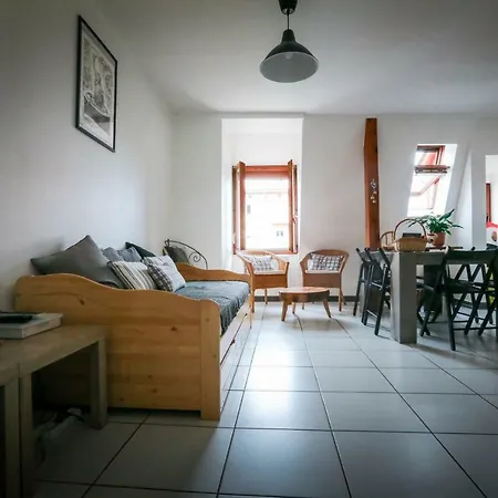 Apartment Chez Charlotte Place Haslinger